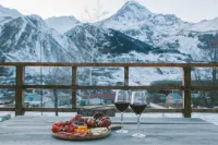 Intourist Kazbegi - Mountain view