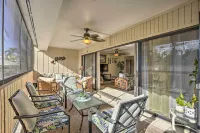 Centrally Located Kailua-Kona Condo w/ Lanai!