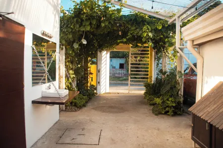 Andino's Hotel Bar & Rest Managua Отели рядом с Аэропорт Аугусто Сандино