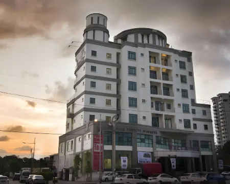 Golden View Serviced Apartments Hotels in Tanjung Tokong