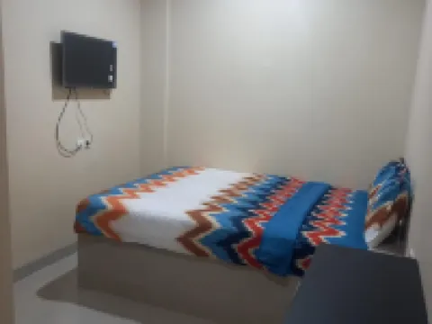 Barada Poris Hotels in Batuceper