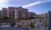 Premier beachfront resort located in the heart of Diamond Beach