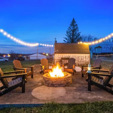3-bedroom home located just minutes from NRG featuring a fire pit/indoor hot tub