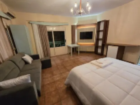 Olivet Hotel Hotels in 