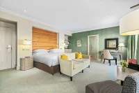 The Galmont Hotel & Spa Hotels near Hall of the Red Earl