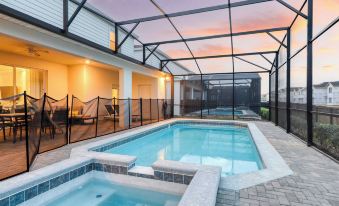 Ever after by AvantStay Pop Culture Design Pool