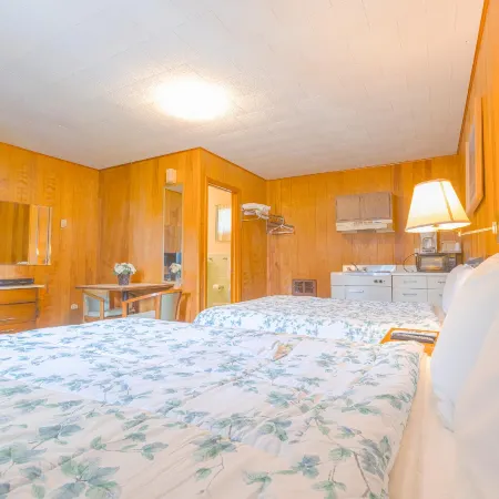 Parkside Motel by OYO Meadville Conneaut Lake