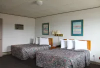 Budget Host Crestview Inn