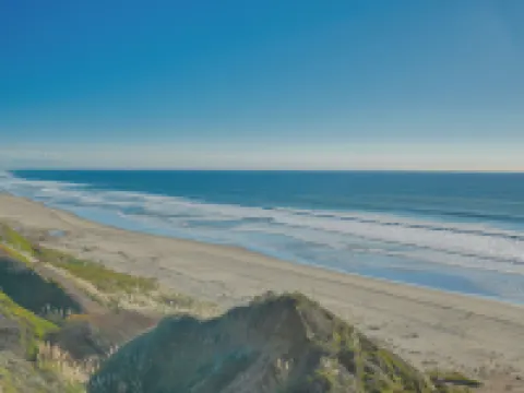 Seascape Aptos Retreat w/ Bocce Ball Court! Hotels in Aptos