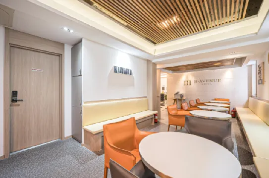 Daegu Dongseong-ro H Avenue Dongseong-ro Daegu Station