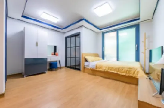 Miryang Playground Pension Hotels near Pyochungsa