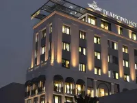 Diamond Luxury Hotel Hotels near Job College of Mines Hong Cam
