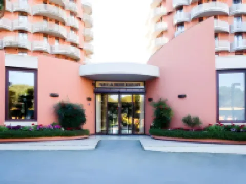 Parco de Medici Residence Hotel Hotel berhampiran Casa di Preghiera Domus Aurea