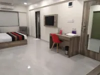 HOTEL INDUS INN Hotels in Bhamboli