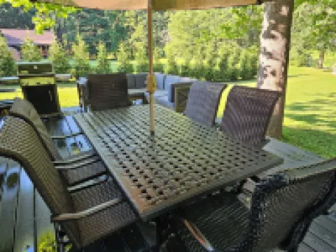 Waterfront Cottage on Big Pine Creek