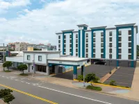 Garner Hotel VIRGINIA BEACH NORTH by IHG モーター ワールド周辺のホテル
