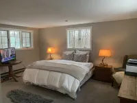 Cozy Chalet 5mins from Okemo, SAUNA JACUZZI HOT TUB Hotels in Mount Holly