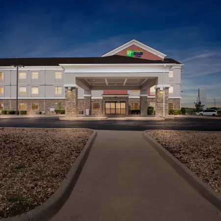 Holiday Inn Express & Suites ADA by IHG