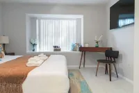 SERENE BOHEMIAN MANOR|FAMILY RETREAT|4BD 2.5BA