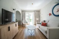 Apartamentos LIVVO Puerto de Mogán Hotels near Balito