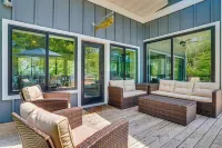 Modern Beachfront Oasis in Stockholm w/ Dock! - 3-Sterne