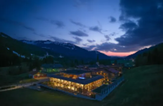 هوبرتوس ماونتن ريفوجيو ألجوي فنادق في 