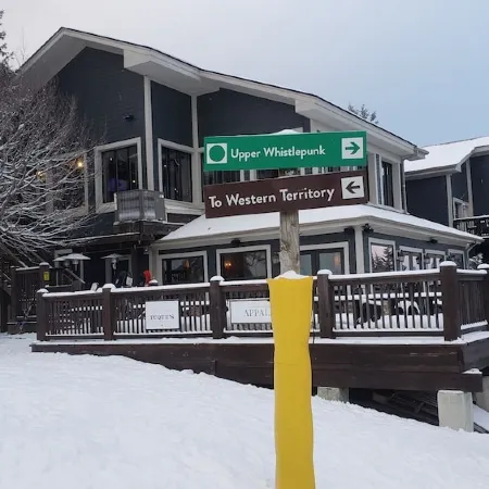 SLOPE SIDE SKI IN /  SKI OUT TOWNHOUSE TOP OF POWDER MONKEY LIFT BEST LOCATION