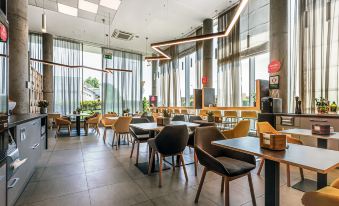Qubus Hotel Żory