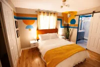 Good Vibe Bungalow w/ Hot Tub + Fire Pit + Fenced Yard. Heart of Old Town Hotels in Lafayette