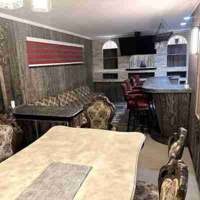 Home in Miami Gardens Dining/Meeting Rooms