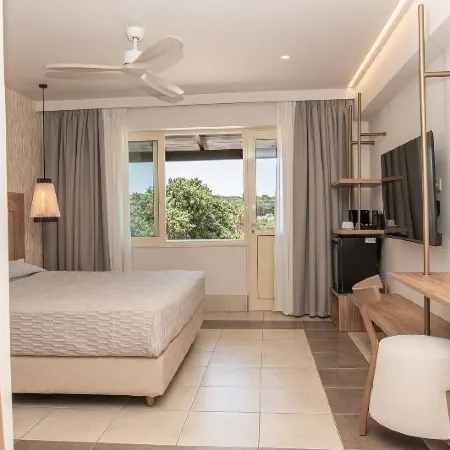 Achilleas Beach Hotel Отели рядом с достопримечательностью «Мельница Антимахия»