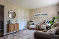 Modern River Retreat Near Airport, Hospitals, Corporations