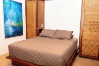 Los Padrinos Compound @El Zonte+AC+Pool+Wifi Hotels in El Zonte