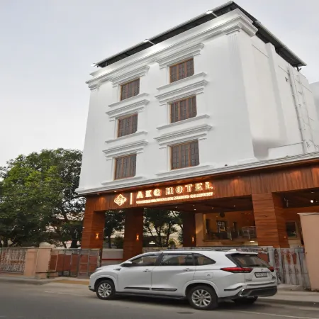 A K G Hotel
