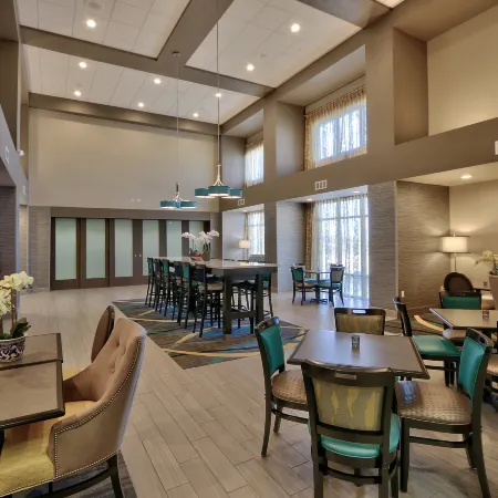 Hampton Inn & Suites Albuquerque/Airport