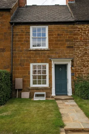 Banwell-luxury 4 bedroom cottage in Oxfordshire: families, groups, pets, wi-fi