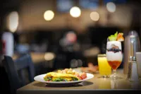 Doubletree by Hilton Chicago Midway Airport - breakfast