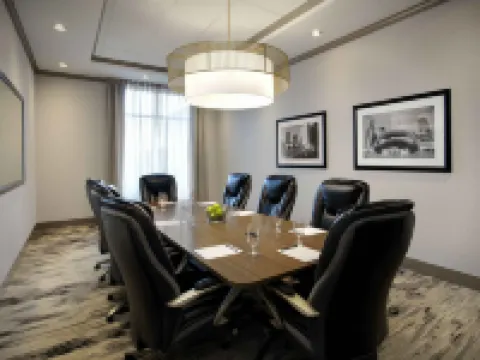 Doubletree by Hilton Chicago Midway Airport Hotels in Bedford Park