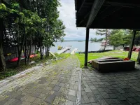 Two bedroom guest suite on the lake