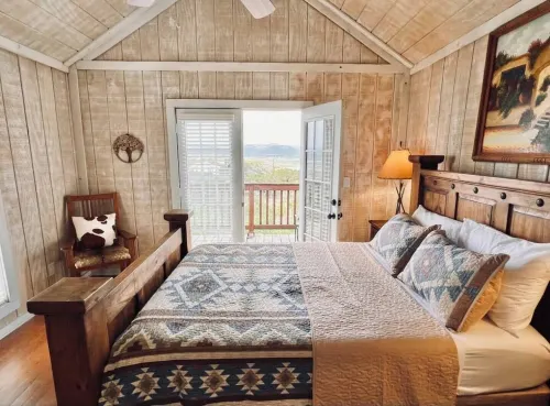 Rancho Vista Cabin - Frio - Garner - Sleeps 10
