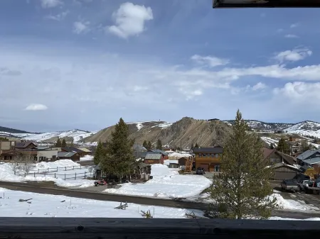 Stanley Cabin Отели в г. Кастер