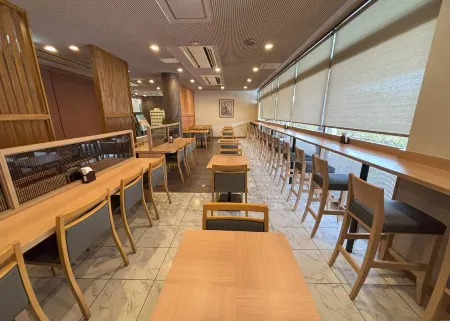 露櫻飯店上尾店