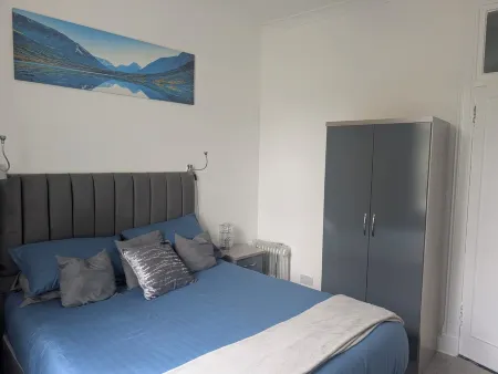 Largs Seaside Retreat perfect home from home Отели в г. Ларгс