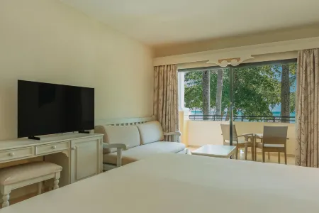 Iberostar Waves Costa Dorada