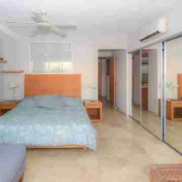 Beachfront Condo in Nuevo Vallarta Rooms