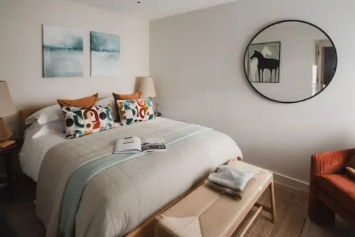 Longstones Avebury – Adam