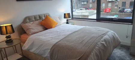 PARADISE AWAY FROM HOME Отели в г. Бракнелл