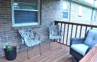 Charming Country Cottage Hideaway 3-bedroom house with WiFi and AC in Lebanon