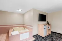 Quality Inn & Suites Howe - Sturgis