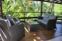 Bungalow 5 Pers. Vue mer et Montagne, Cuisine Équipée. Réservez Votre Paradis!